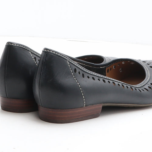 Clarks Womens Black Leather Slip On Casual UK