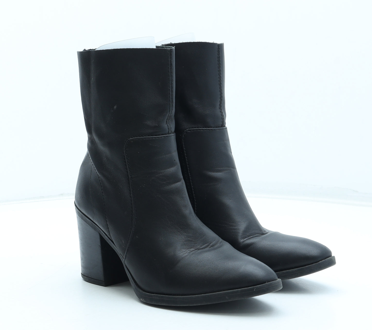 Preworn Womens Black Leather Bootie Boot UK