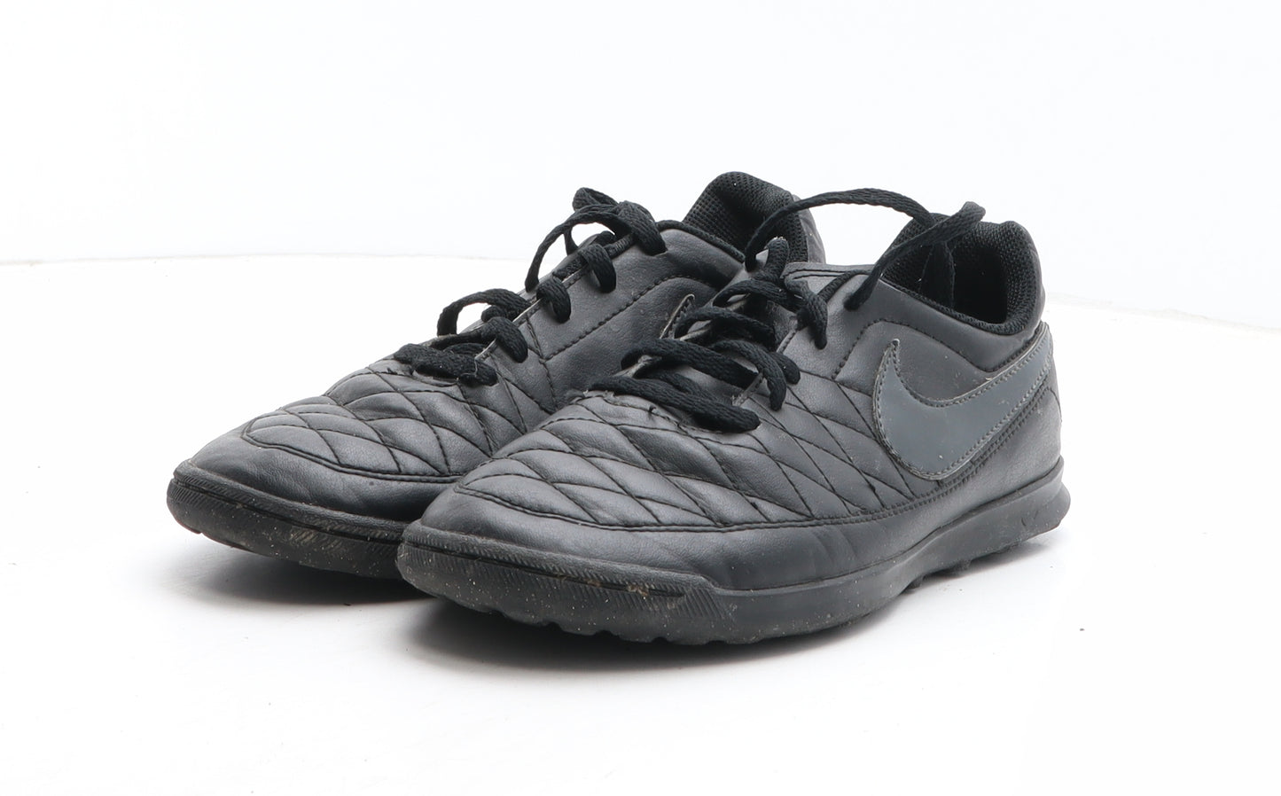 Nike Boys Black Synthetic Trainer UK 5.5 - Astroturf Trainers