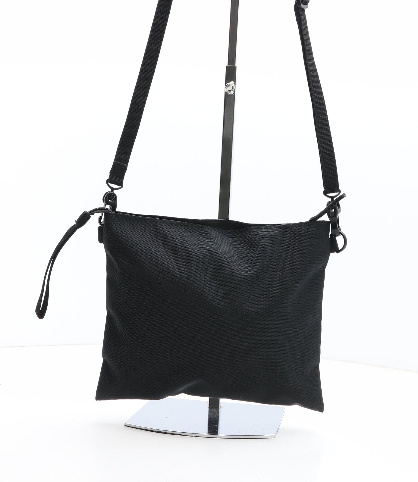 Preworn Womens Black Polyester Crossbody Size Small
