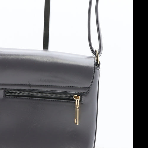 Preworn Womens Grey Polyurethane Crossbody Size Small