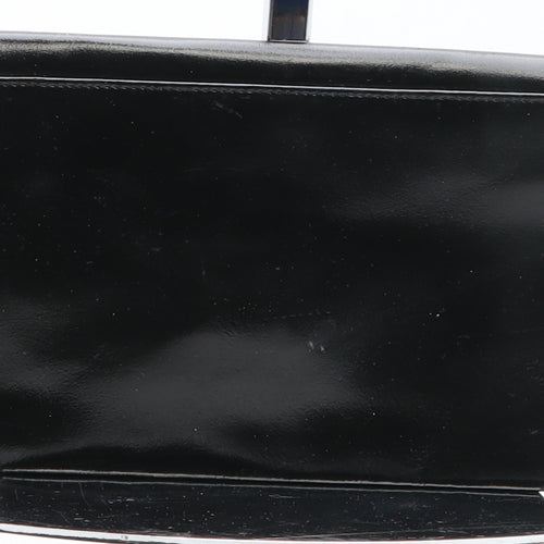 Elgee Womens Black Leather Clutch Size Small