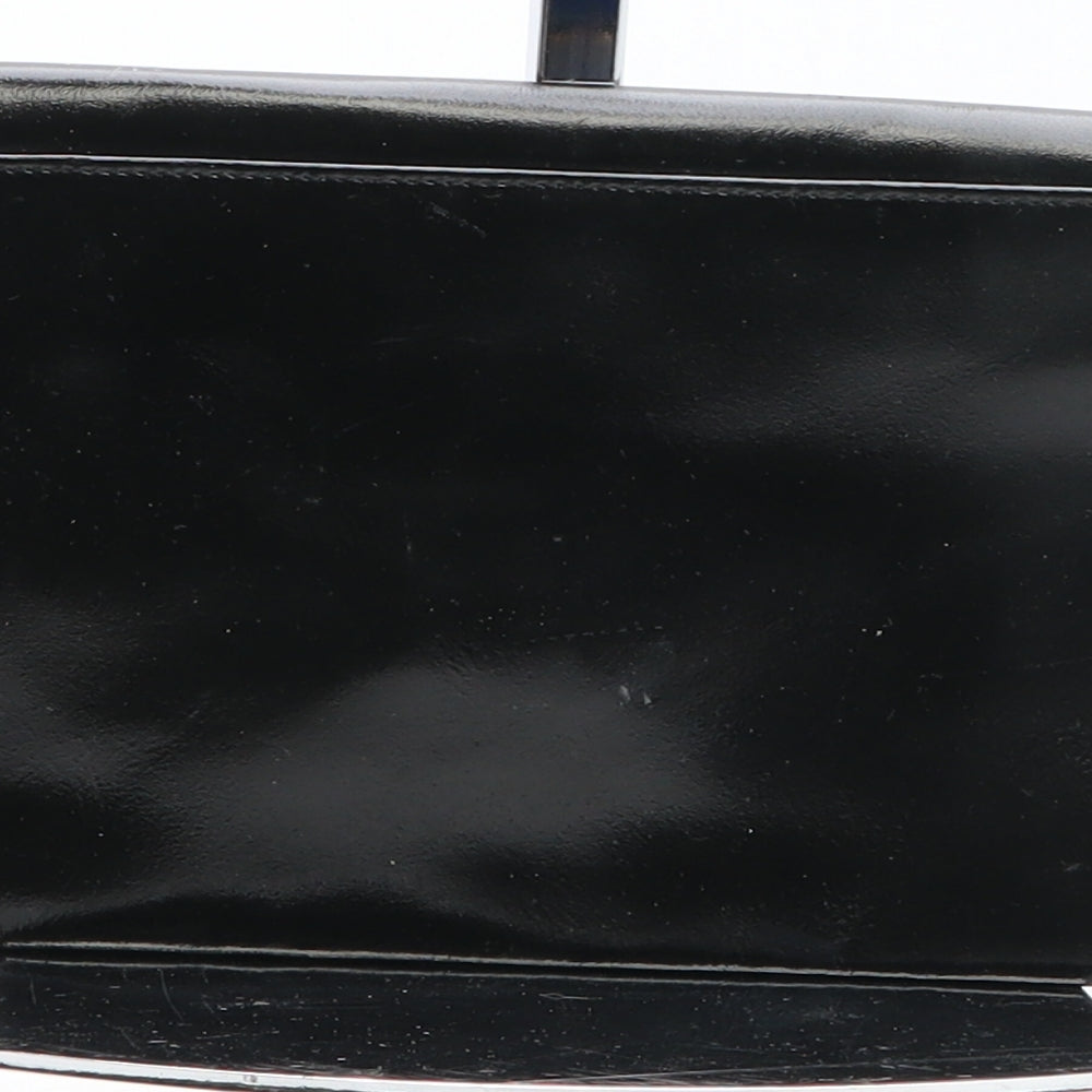 Elgee Womens Black Leather Clutch Size Small