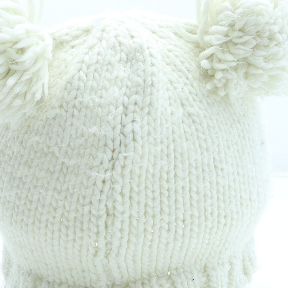 Preworn Womens White Acrylic Bobble Hat One Size - Heart Pattern