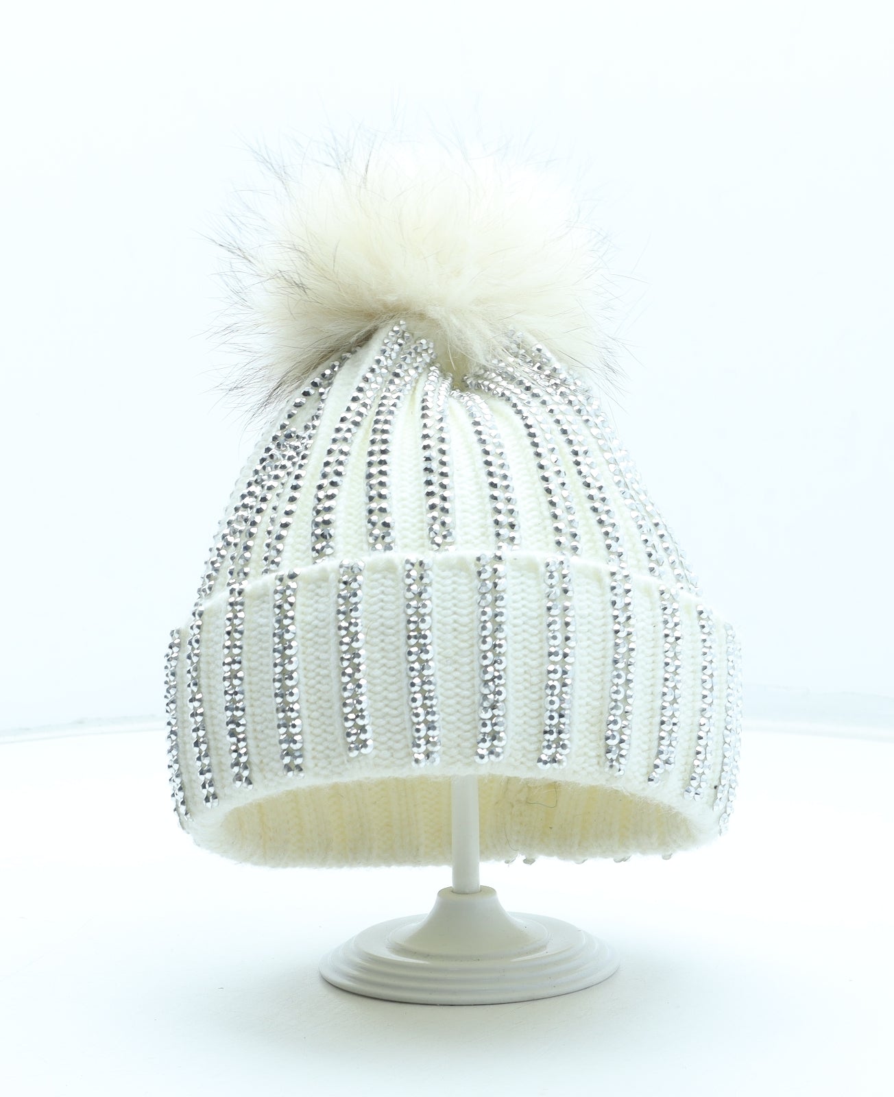 Preworn Womens White Acrylic Bobble Hat One Size