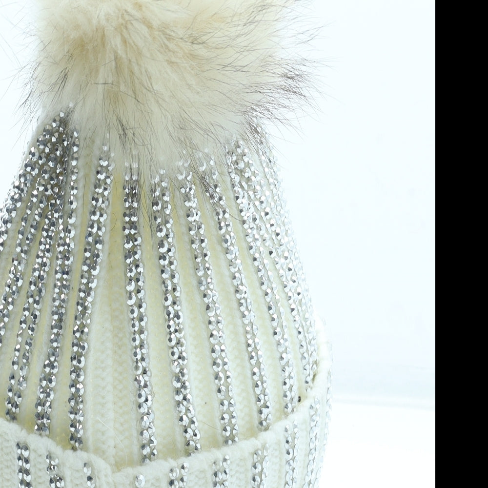 Preworn Womens White Acrylic Bobble Hat One Size