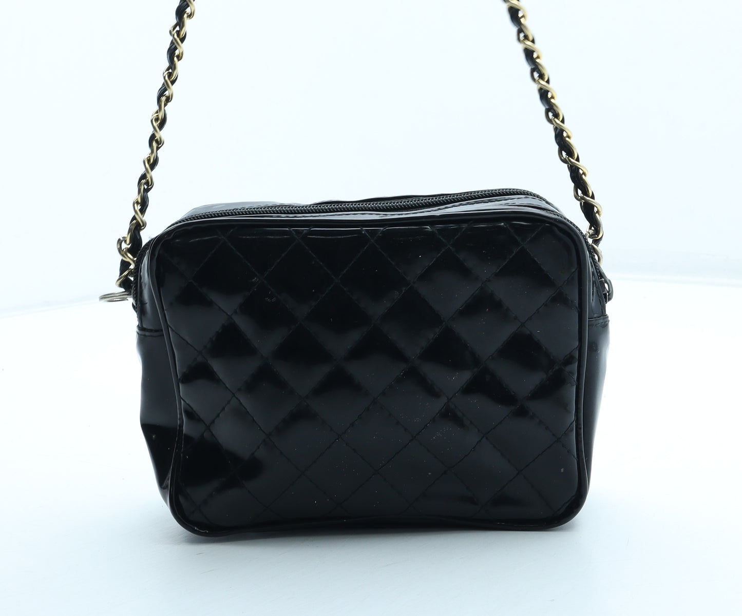 Preworn Womens Black Polyurethane Shoulder Bag Size Small