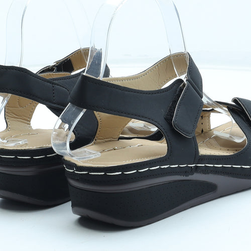 Preworn Womens Black Polyurethane Strappy Sandal UK
