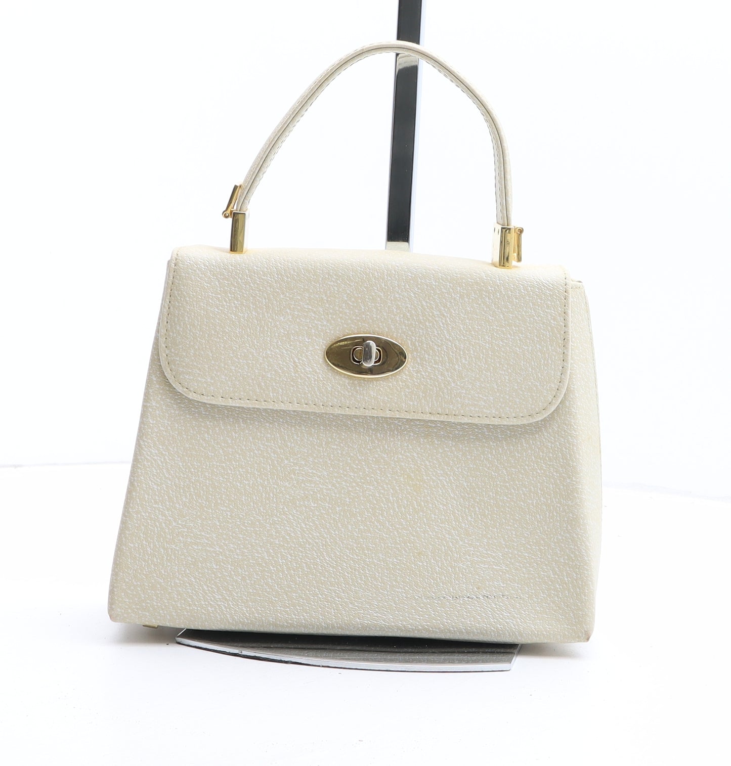 Preworn Womens Beige Polyurethane Top Handle Bag Size Small