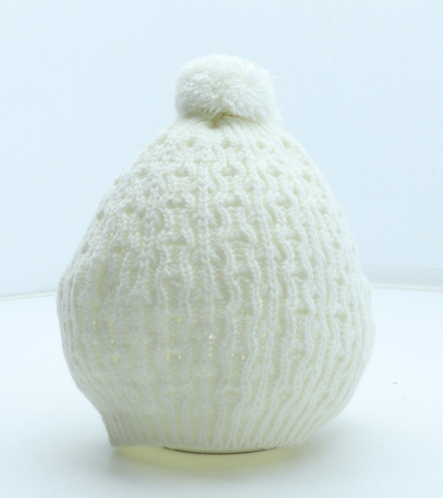 Preworn Womens White Acrylic Bobble Hat One Size