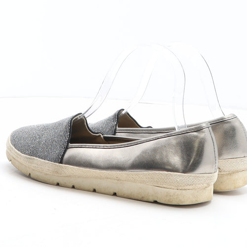 Preworn Womens Silver Colourblock Synthetic Slip On Casual UK