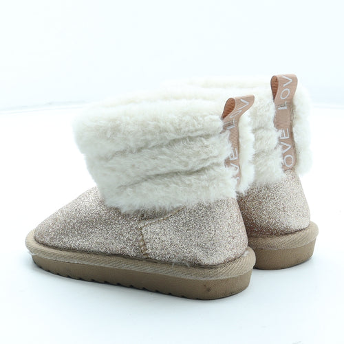 Preworn Girls Gold Polyester Shearling Style Boot UK 7 24