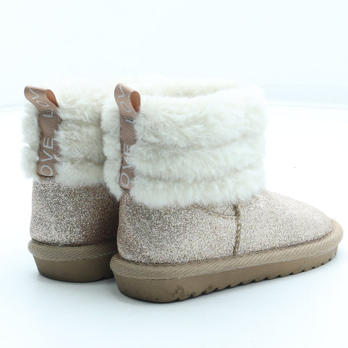 Preworn Girls Gold Polyester Shearling Style Boot UK 7 24