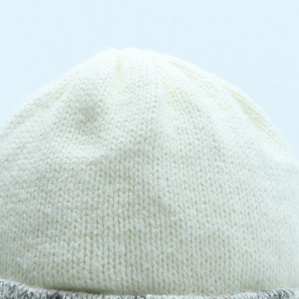 Preworn Womens White Acrylic Beanie One Size