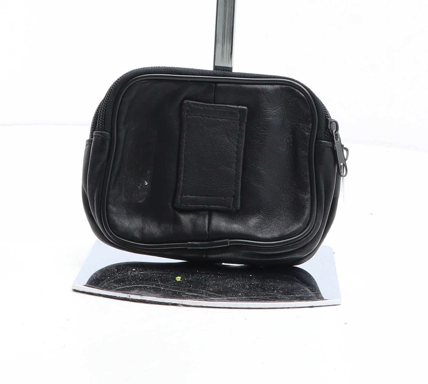 Preworn Womens Black Polyurethane Bow Tie Wallet Size S