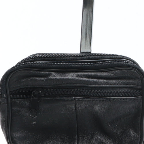 Preworn Womens Black Polyurethane Bow Tie Wallet Size S