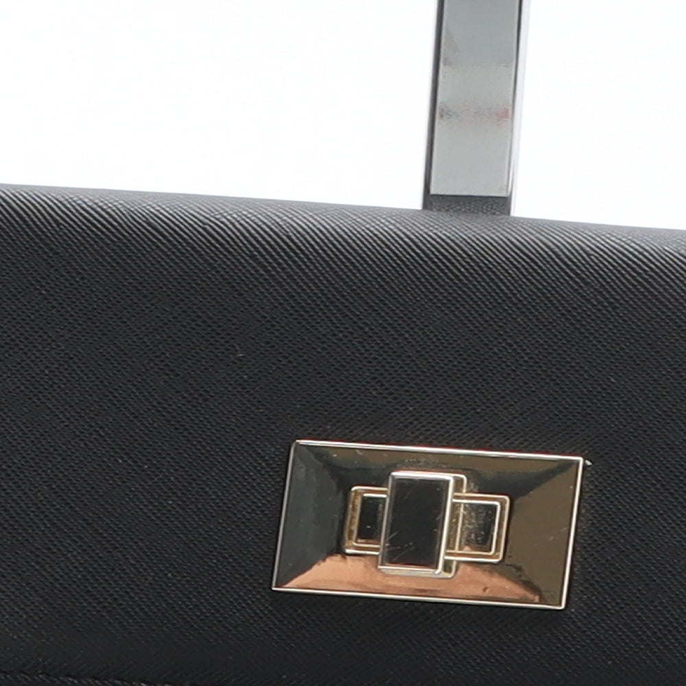 Preworn Womens Black Polyurethane Bow Tie Wallet Size M