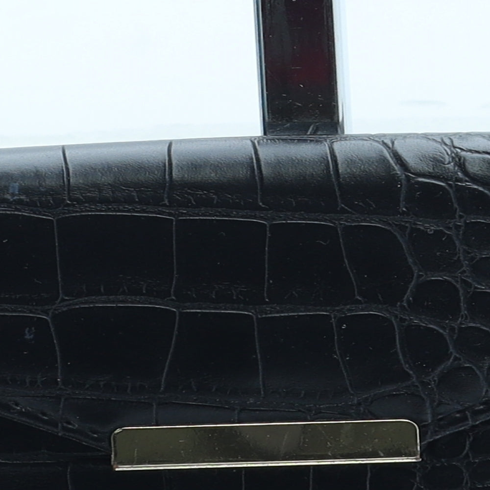 Primark Womens Black Polyurethane Bow Tie Wallet Size S - Croc Texture