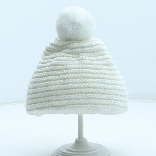 Preworn Girls White Acrylic Beanie Size S - Size 4 years
