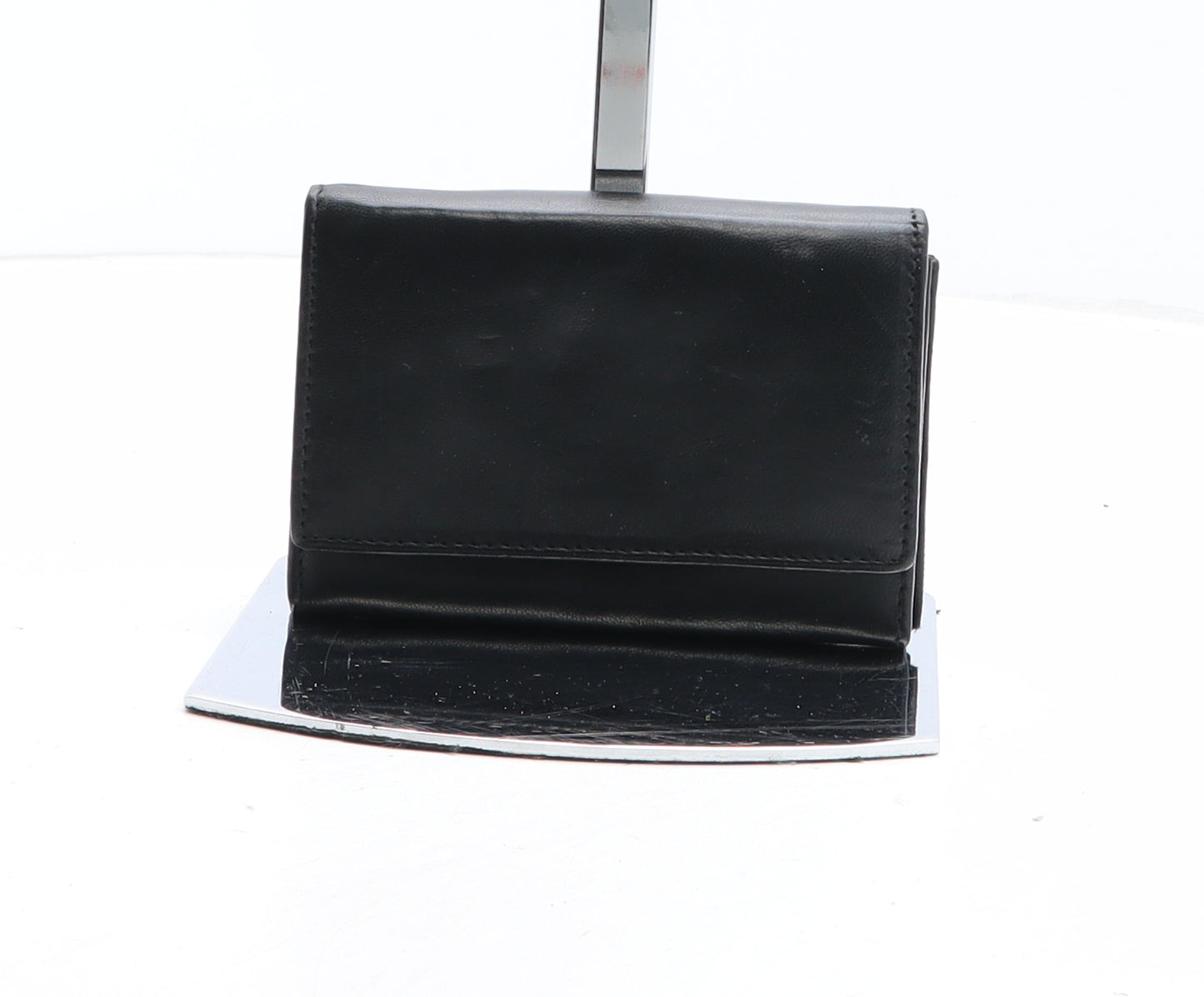 Preworn Womens Black Polyurethane Bow Tie Wallet Size S