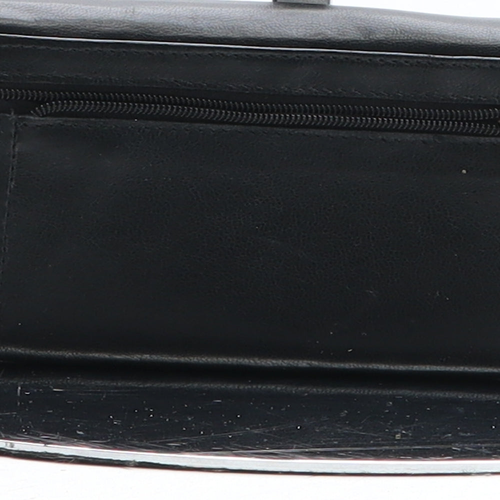 Preworn Womens Black Polyurethane Bow Tie Wallet Size S