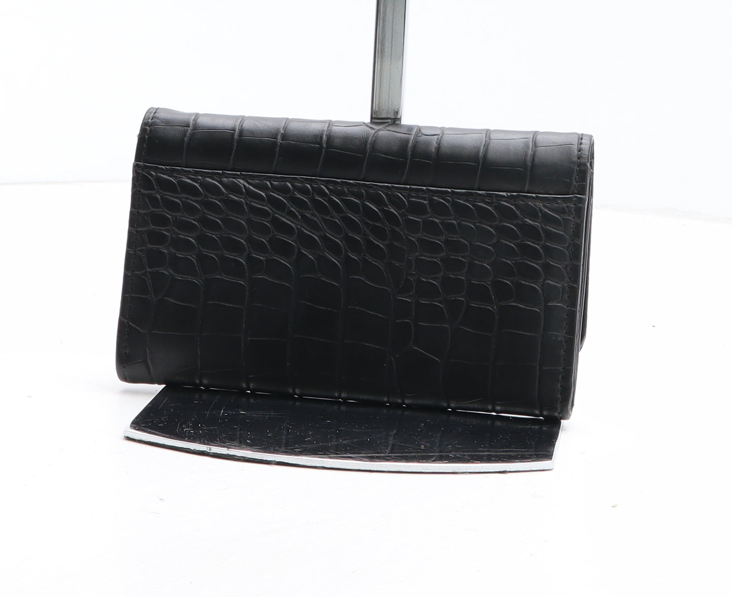 Preworn Womens Black Polyurethane Bow Tie Wallet Size M - Croc Texture