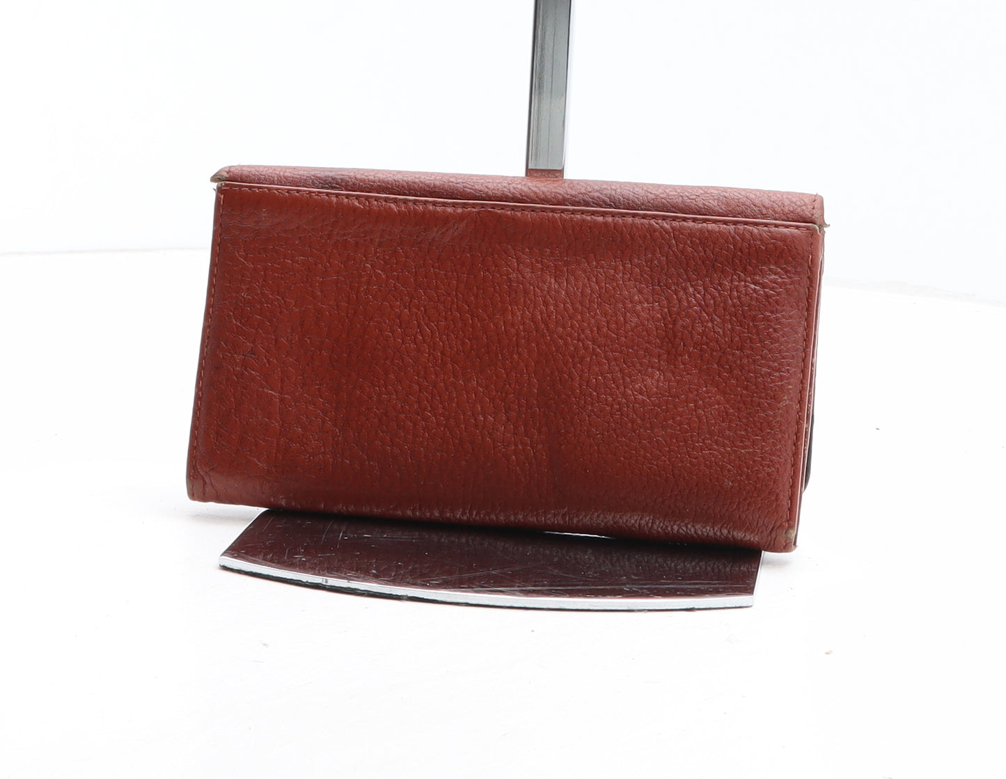 Preworn Womens Brown Polyurethane Bow Tie Wallet Size M