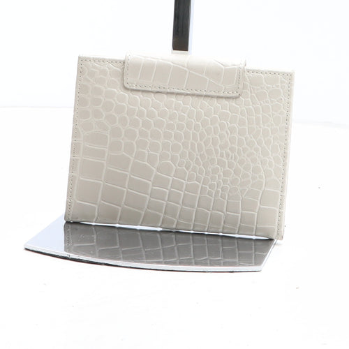 Preworn Womens Beige Polyurethane Bow Tie Wallet Size M - Croc Texture