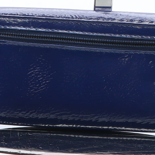 Preworn Womens Blue Polyurethane Bow Tie Wallet Size M