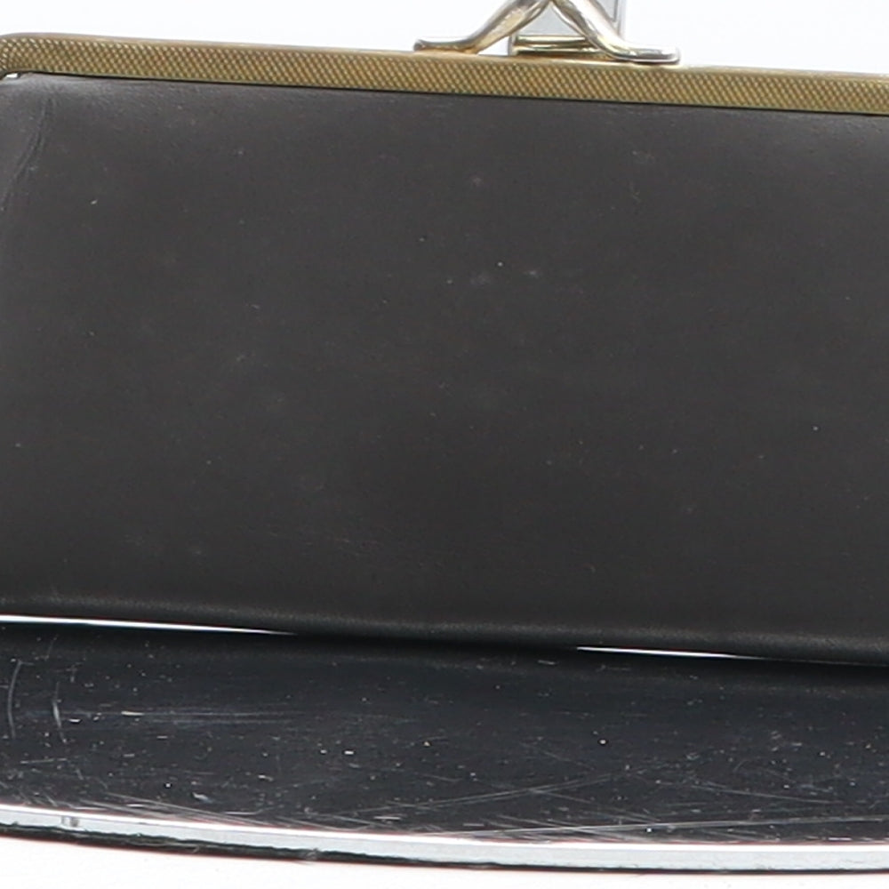 Preworn Womens Grey Floral Polyurethane Bow Tie Wallet Size S