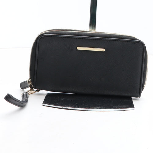 Preworn Womens Black Polyurethane Bow Tie Wallet Size M