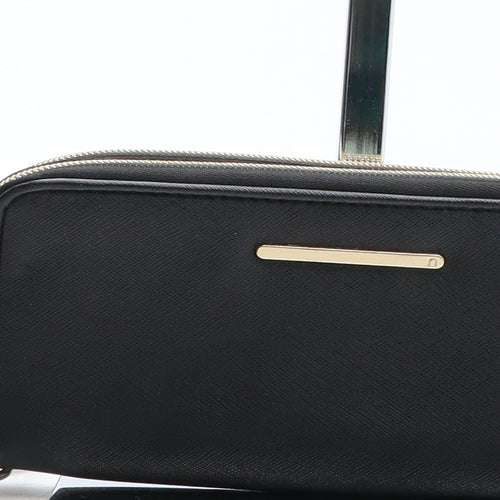 Preworn Womens Black Polyurethane Bow Tie Wallet Size M
