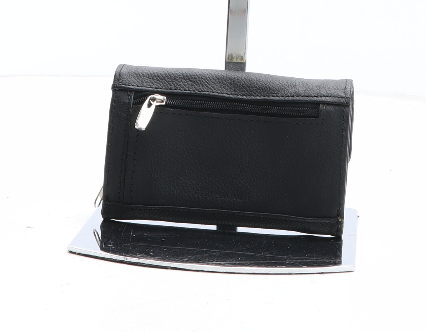 Preworn Womens Black Polyurethane Bow Tie Wallet Size S