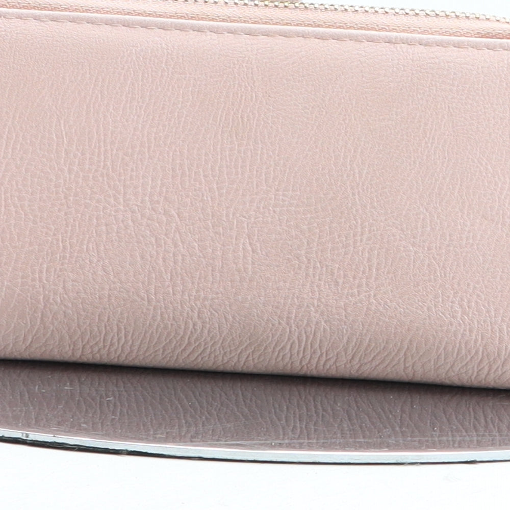 Michael Kors Womens Pink Polyurethane Bow Tie Wallet Size M