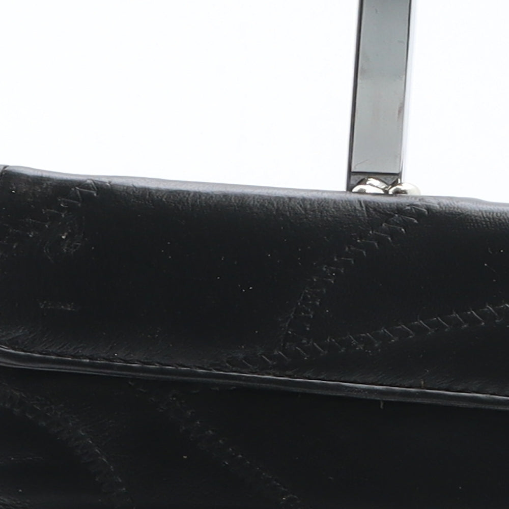 Preworn Womens Black Polyurethane Bow Tie Wallet Size M