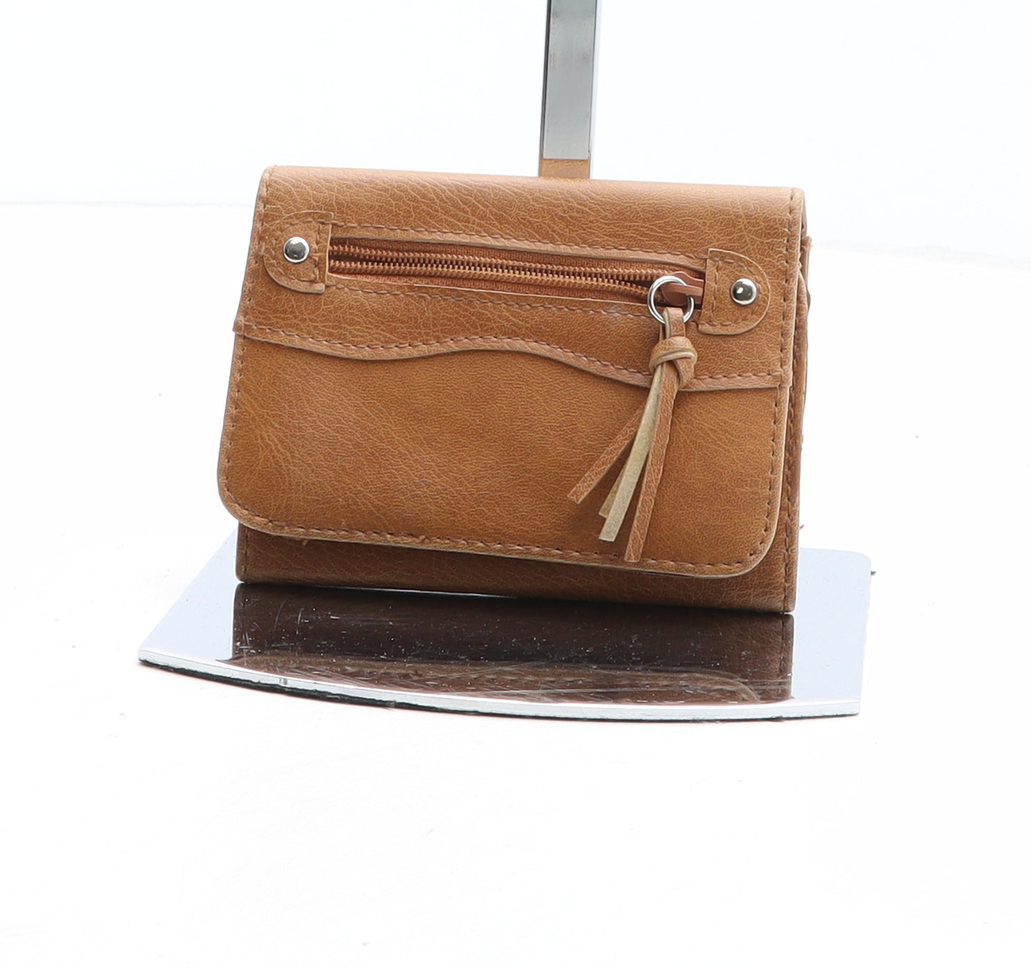 Preworn Womens Brown PVC Bow Tie Wallet Size S