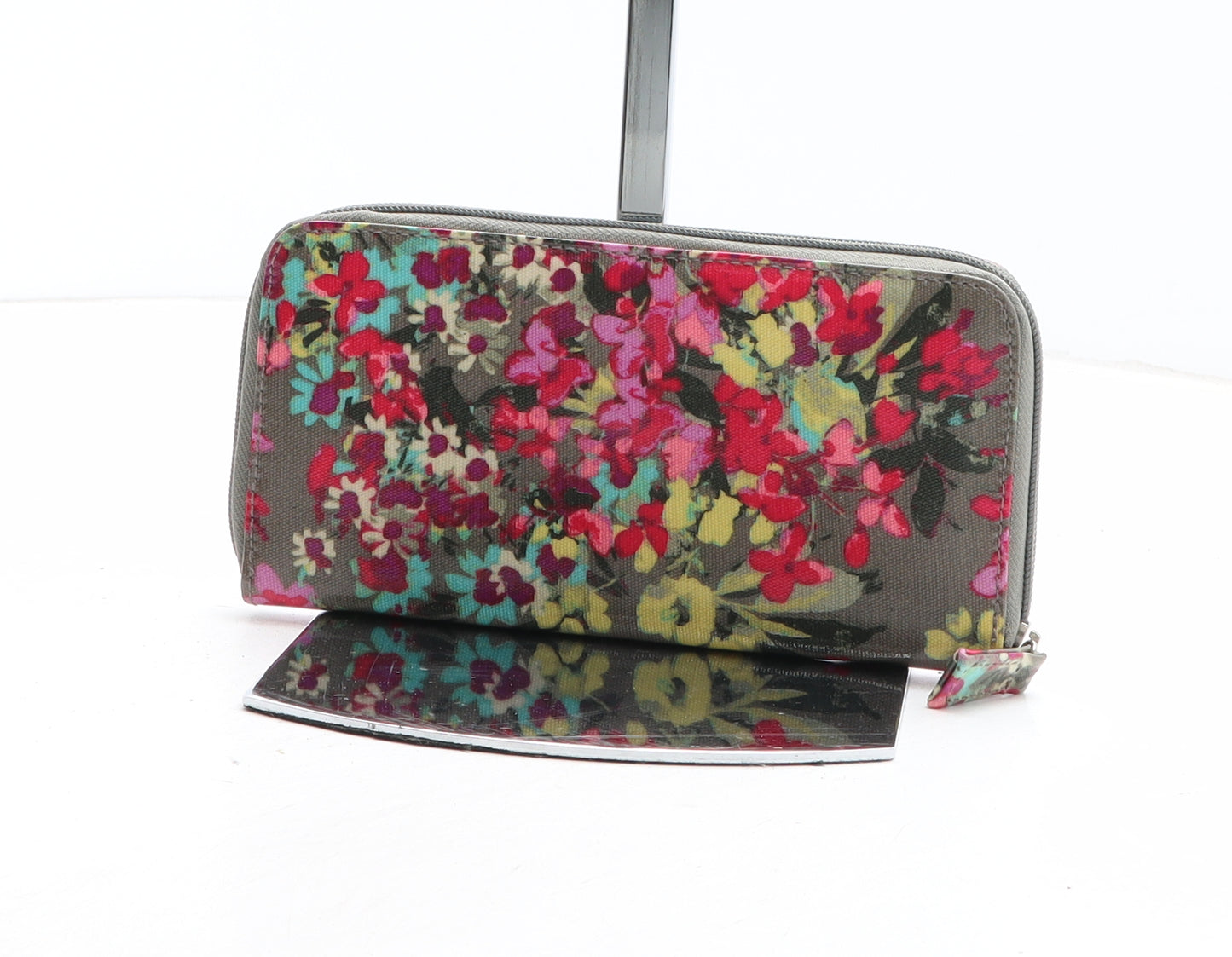 Accessorize Womens Multicoloured Floral Polyurethane Bow Tie Wallet Size M