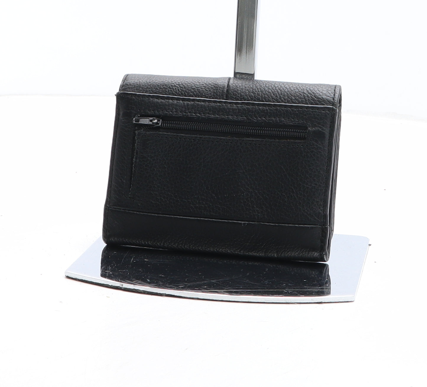 Preworn Womens Black Polyurethane Bow Tie Wallet Size S