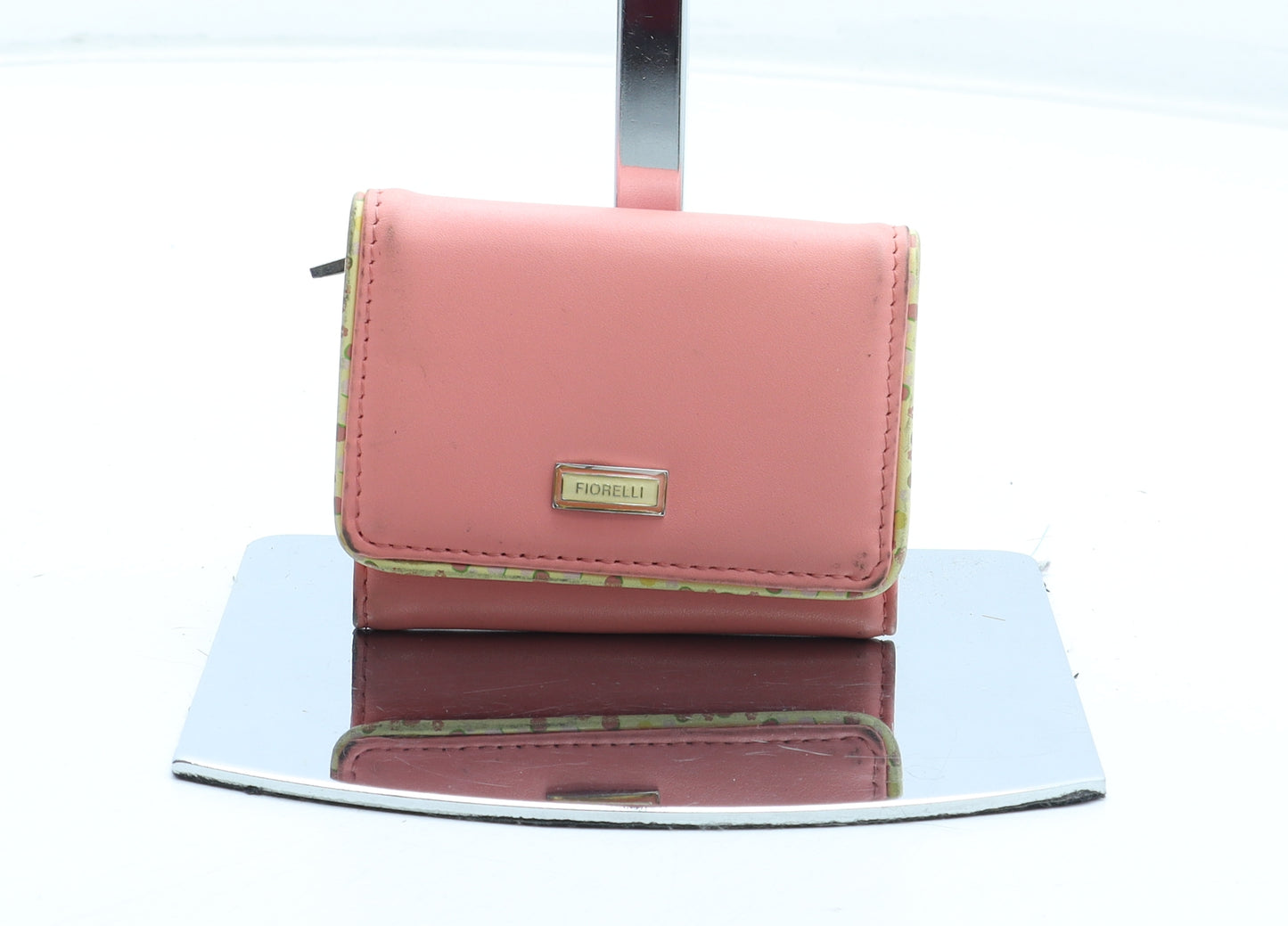 Fiorelli Womens Pink Polyurethane Bow Tie Wallet Size S
