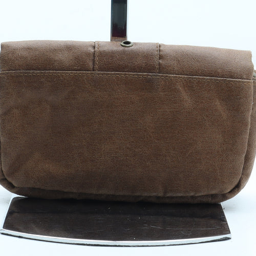 Preworn Womens Brown Leather Clutch Size Small