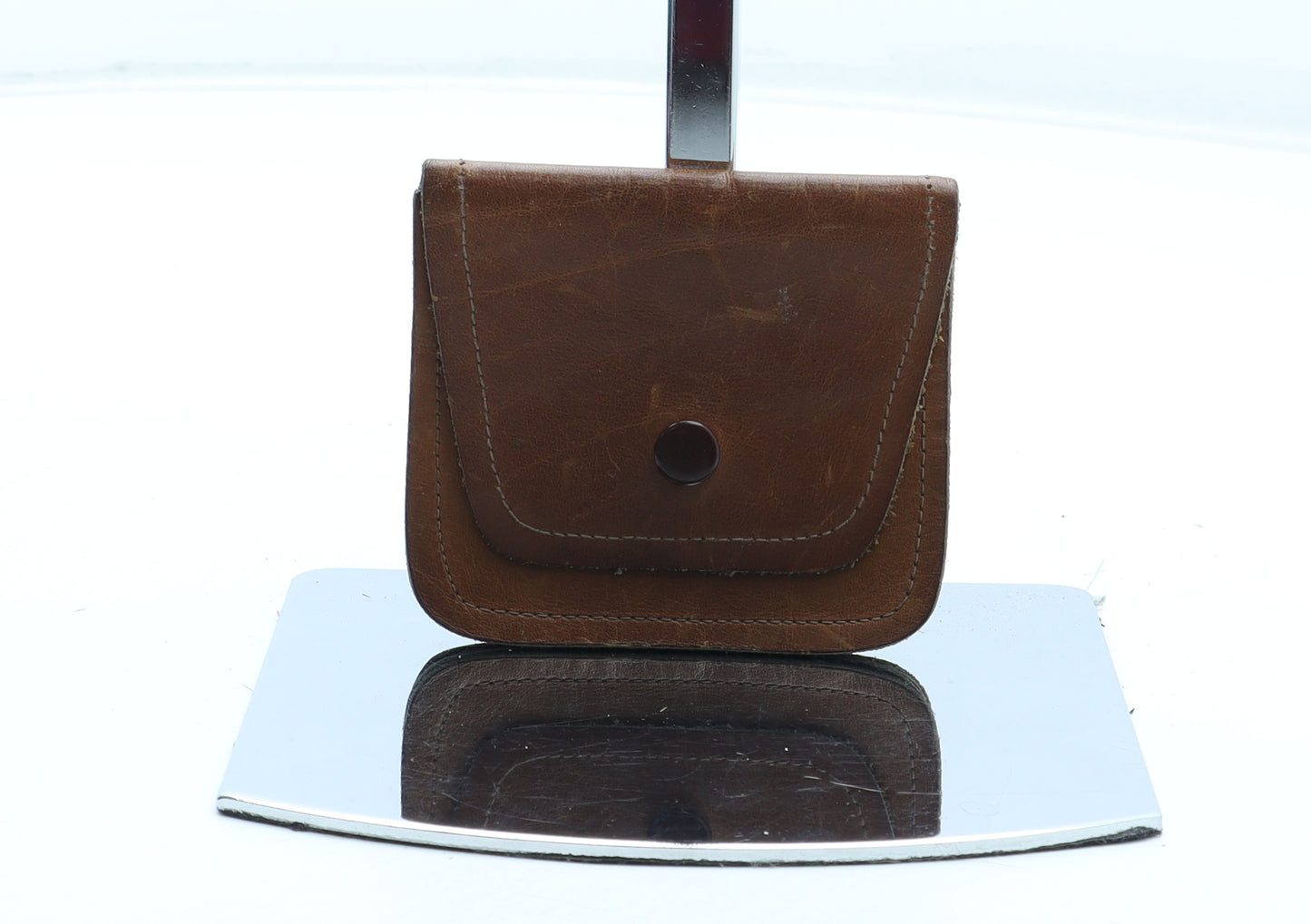 Preworn Mens Brown Leather Wallet - Coin purse