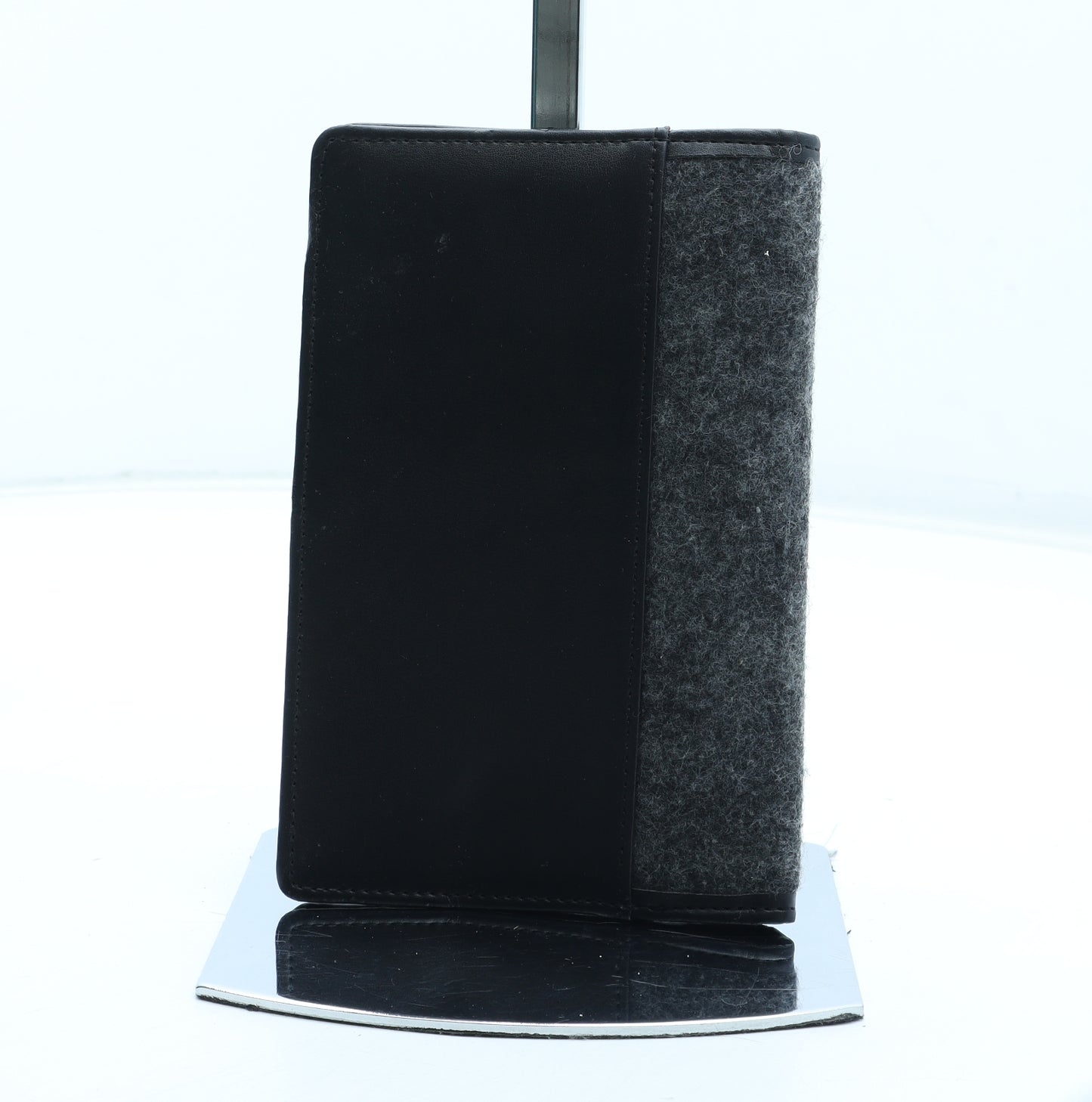 Preworn Mens Black Leather Wallet