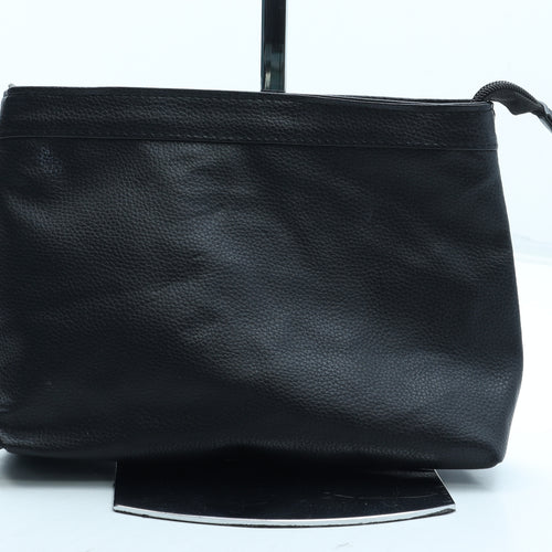 Preworn Womens Black Polyurethane Clutch Size Medium