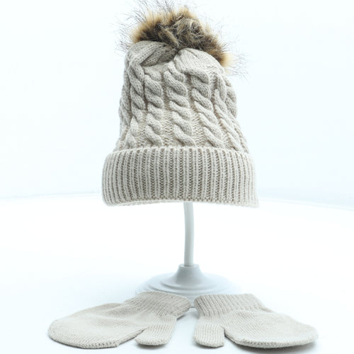 Preworn Girls Beige Acrylic Beanie Size S - Gloves Includes