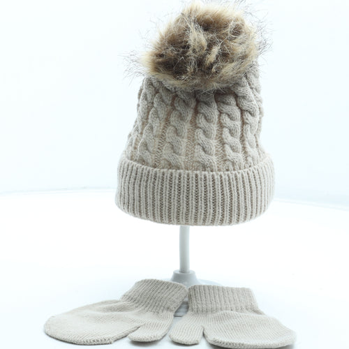 Preworn Girls Beige Acrylic Beanie Size S - Gloves Includes