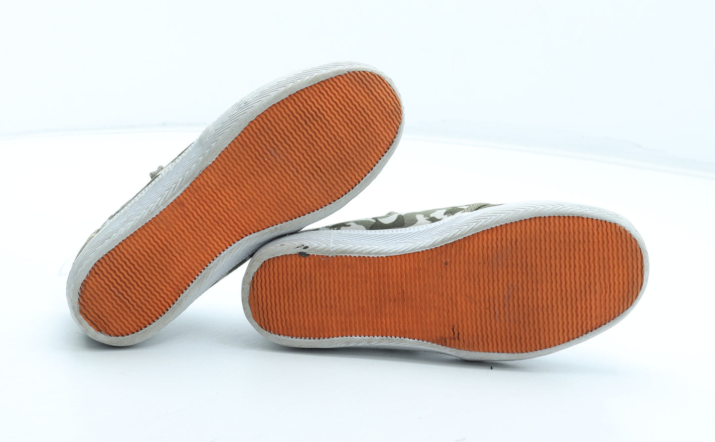 Lacoste Boys Green Camouflage Polyester Trainer UK 11 28