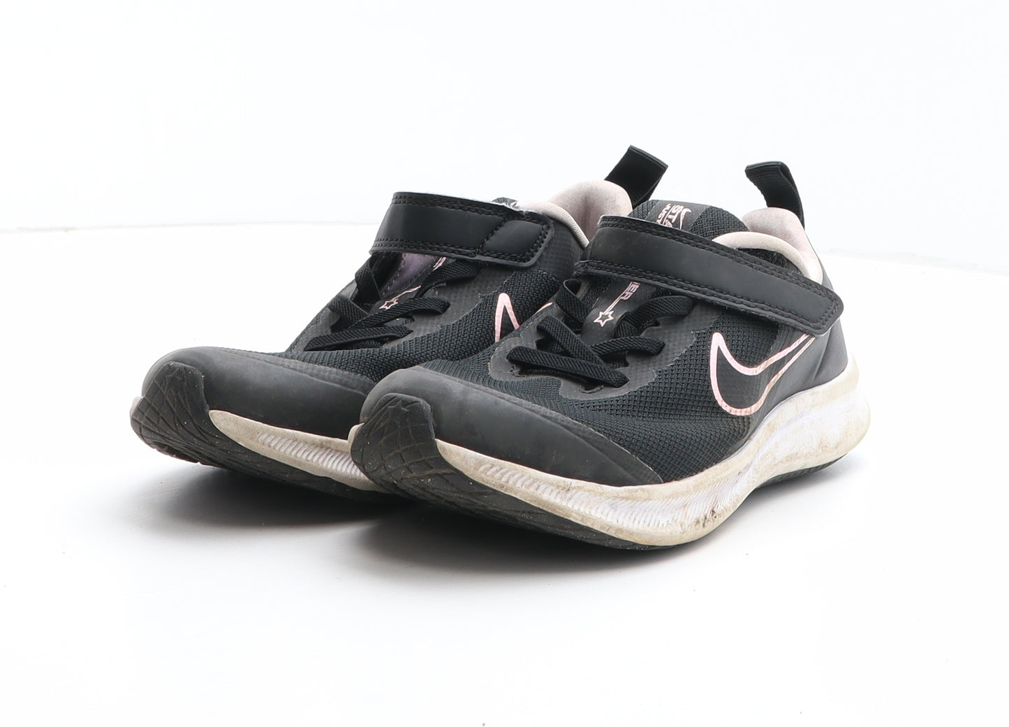 Nike Girls Black Fabric Trainer UK 2