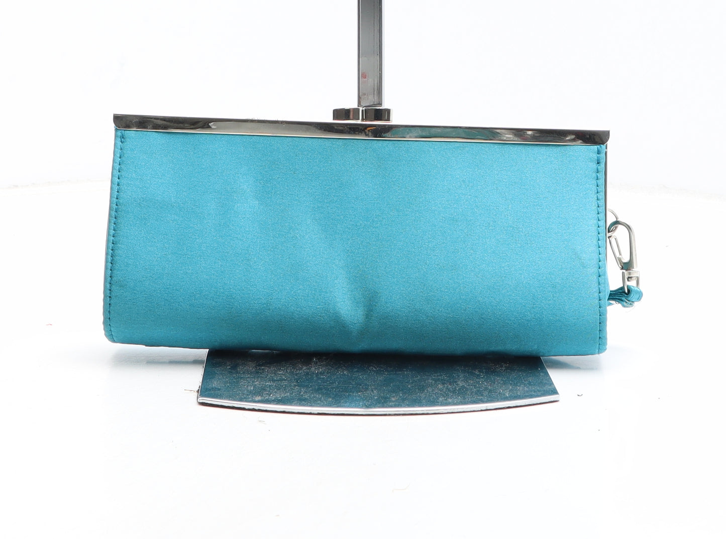 Preworn Womens Blue Polyester Clutch Size Small