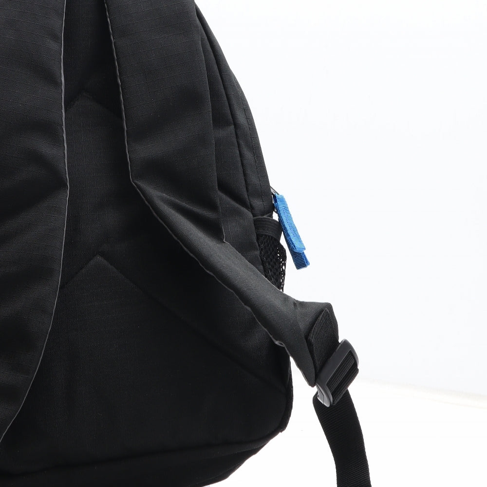 Mountain Life Boys Blue Colourblock Polyester Backpack Size Medium Zip