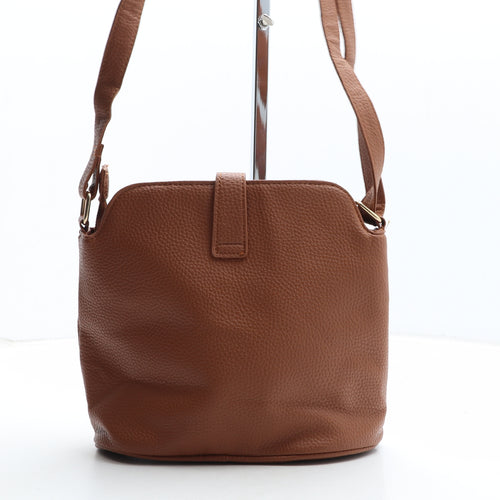 Preworn Womens Brown PVC Crossbody Size Medium